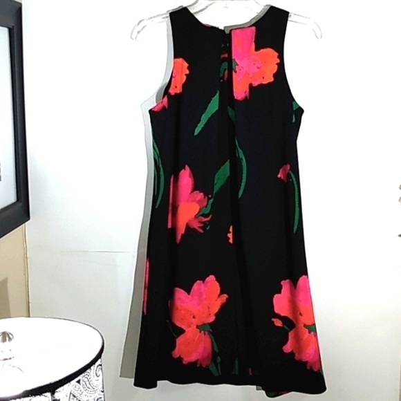 RALPH LAUREN NWT ESSENTIALS FLORAL DRESS SIZE 6 - Picture 5 of 9